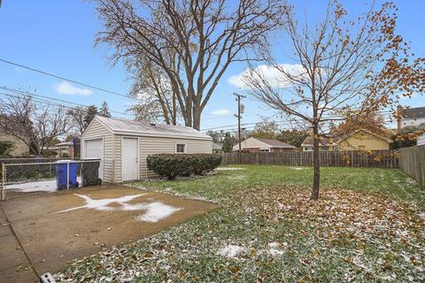 105 N Pine St, Mount Prospect, IL 60056 photo 25