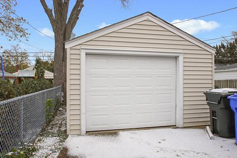 105 N Pine St, Mount Prospect, IL 60056 photo 24
