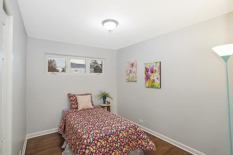 105 N Pine St, Mount Prospect, IL 60056 photo 9