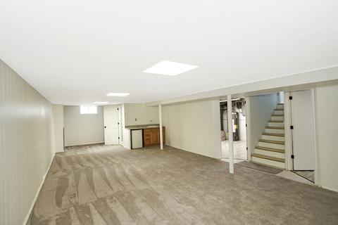 105 N Pine St, Mount Prospect, IL 60056 photo 14