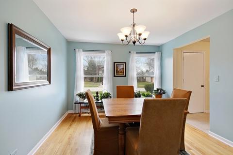 1478 Mccormick Pl, Wheaton, IL 60189 photo 10