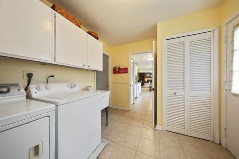 1478 Mccormick Pl, Wheaton, IL 60189 photo 9