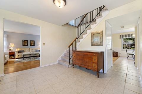 1478 Mccormick Pl, Wheaton, IL 60189 photo 20