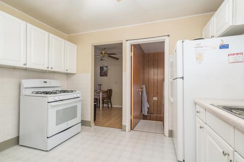 1002 Theodore St, Crest Hill, IL 60403 photo 8