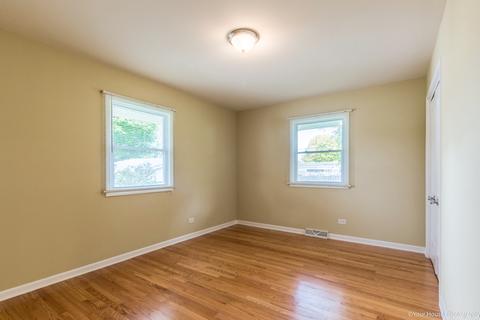 8 Woodview Ln, Algonquin, IL 60102 photo 15