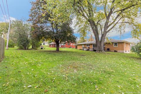 8 Woodview Ln, Algonquin, IL 60102 photo 22