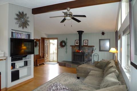 1829 Orchard Ln, Mchenry, IL 60050 photo 4