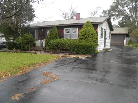 2618 S Thomas Ct, Mchenry, IL 60051 photo 3