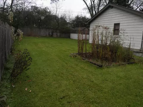 2618 S Thomas Ct, Mchenry, IL 60051 photo 14