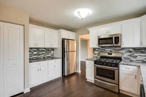 2220 Timber Trl, Plainfield, IL 60586 photo 6