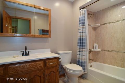 325 Bryce Ct, Bartlett, IL 60103 photo 13