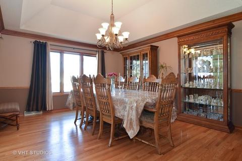325 Bryce Ct, Bartlett, IL 60103 photo 6