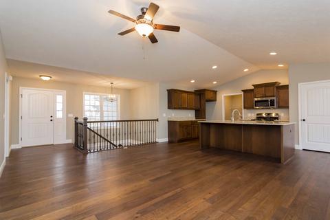 3902 Slate Dr, Champaign, IL 61822 photo 5