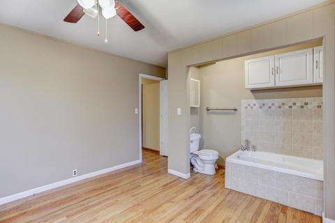 607 E Broadway St, Tolono, IL 61880 photo 18