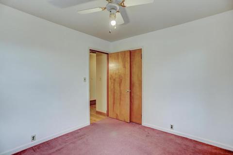 607 E Broadway St, Tolono, IL 61880 photo 12