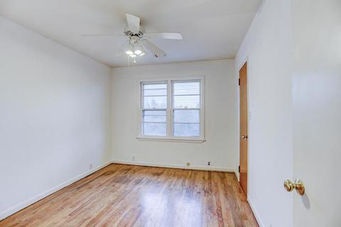 607 E Broadway St, Tolono, IL 61880 photo 14