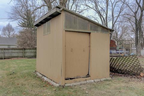 607 E Broadway St, Tolono, IL 61880 photo 20
