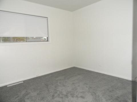 206 Sarah Ct, Wheeling, IL 60090 photo 14