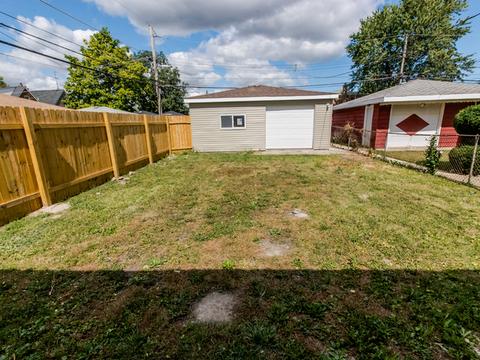 614 E 100th Pl, Chicago, IL 60628 photo 16