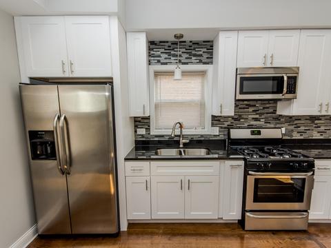 614 E 100th Pl, Chicago, IL 60628 photo 4