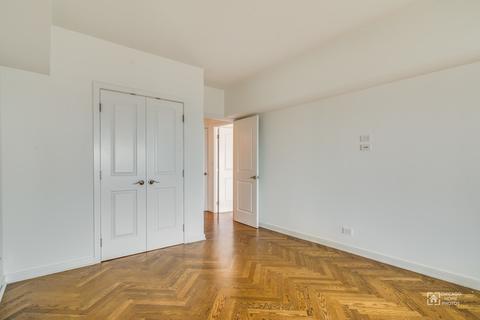 175 E Delaware Pl #6910, Chicago, IL 60611 photo 13
