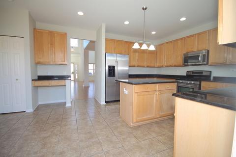 1751 Ellington Dr, Aurora, IL 60503 photo 5