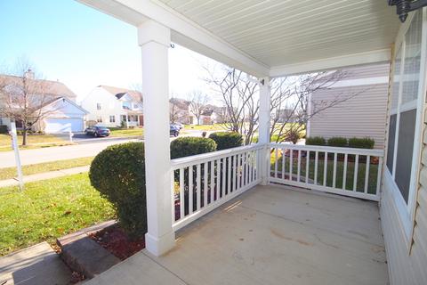 1751 Ellington Dr, Aurora, IL 60503 photo 2
