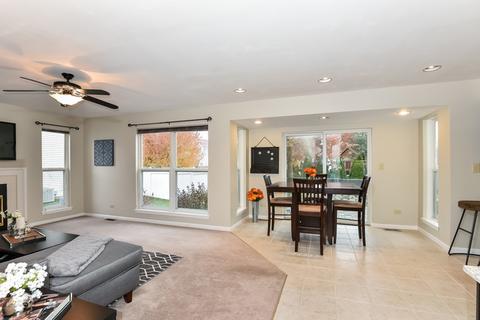 71 Cold Spring Ct, Aurora, IL 60506 photo 7