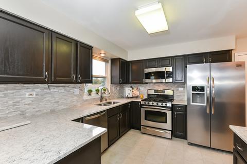 71 Cold Spring Ct, Aurora, IL 60506 photo 12
