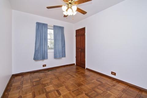 303 12th St, Wheeling, IL 60090 photo 7