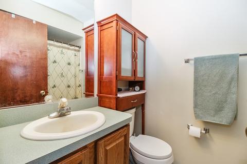 280 Hillcrest Ln, Steger, IL 60475 photo 8