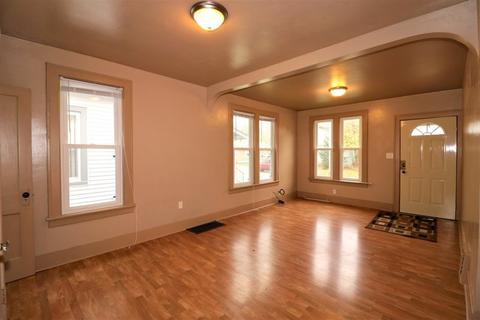 704 North Ave, Aurora, IL 60505 photo 6