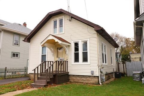 704 North Ave, Aurora, IL 60505 photo 3