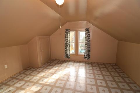 704 North Ave, Aurora, IL 60505 photo 18