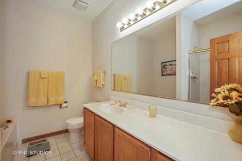 381 Bay Dr, Itasca, IL 60143 photo 11