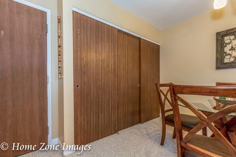 3255 Kirchoff Rd #313, Rolling Meadows, IL 60008 photo 5