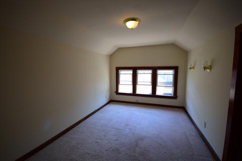 1036 Hill Ave, Elgin, IL 60120 photo 16