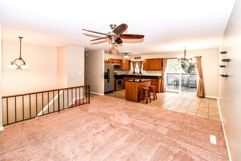 1719 Highview Ave, Mchenry, IL 60050 photo 8
