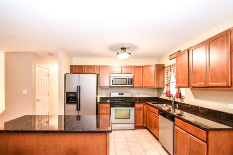 1719 Highview Ave, Mchenry, IL 60050 photo 12