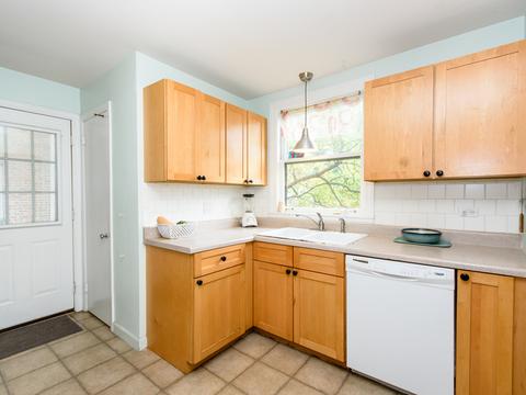 1210 Dobson St, Evanston, IL 60202 photo 8