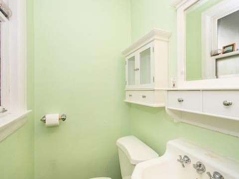 1210 Dobson St, Evanston, IL 60202 photo 12
