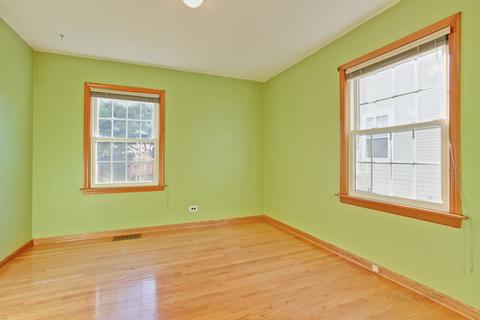 17 N Maple St, Mount Prospect, IL 60056 photo 14