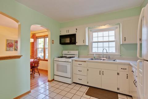 17 N Maple St, Mount Prospect, IL 60056 photo 10
