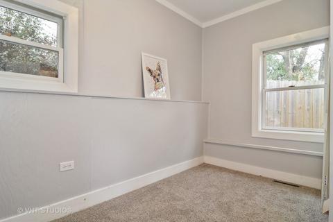 760 Orange St, Elgin, IL 60123 photo 7