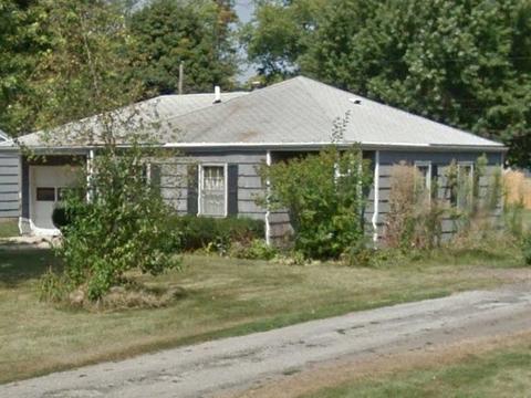 212 E College St, Kewanee, IL 61443 photo 1