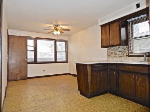 7717 Massasoit Ave, Burbank, IL 60459 photo 12