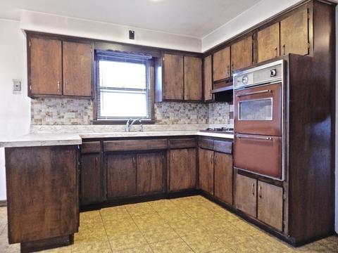 7717 Massasoit Ave, Burbank, IL 60459 photo 13
