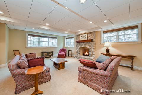 1227 Glencoe St, Wheaton, IL 60187 photo 33