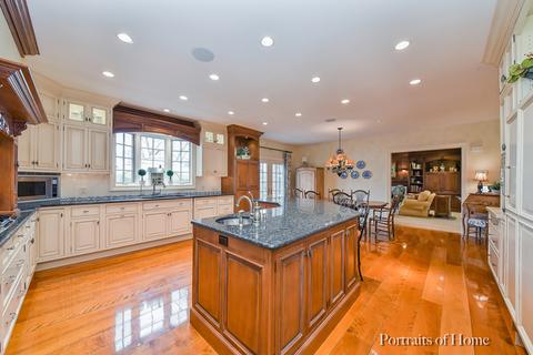 1227 Glencoe St, Wheaton, IL 60187 photo 8