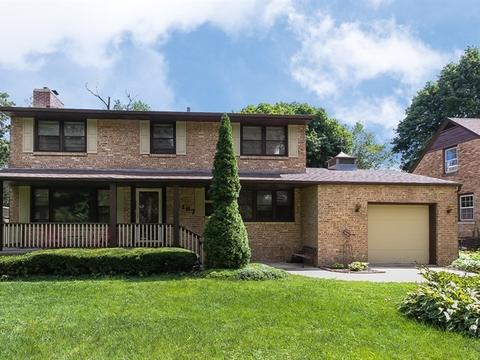 1187 Cedar Ave, Elgin, IL 60120 photo 1